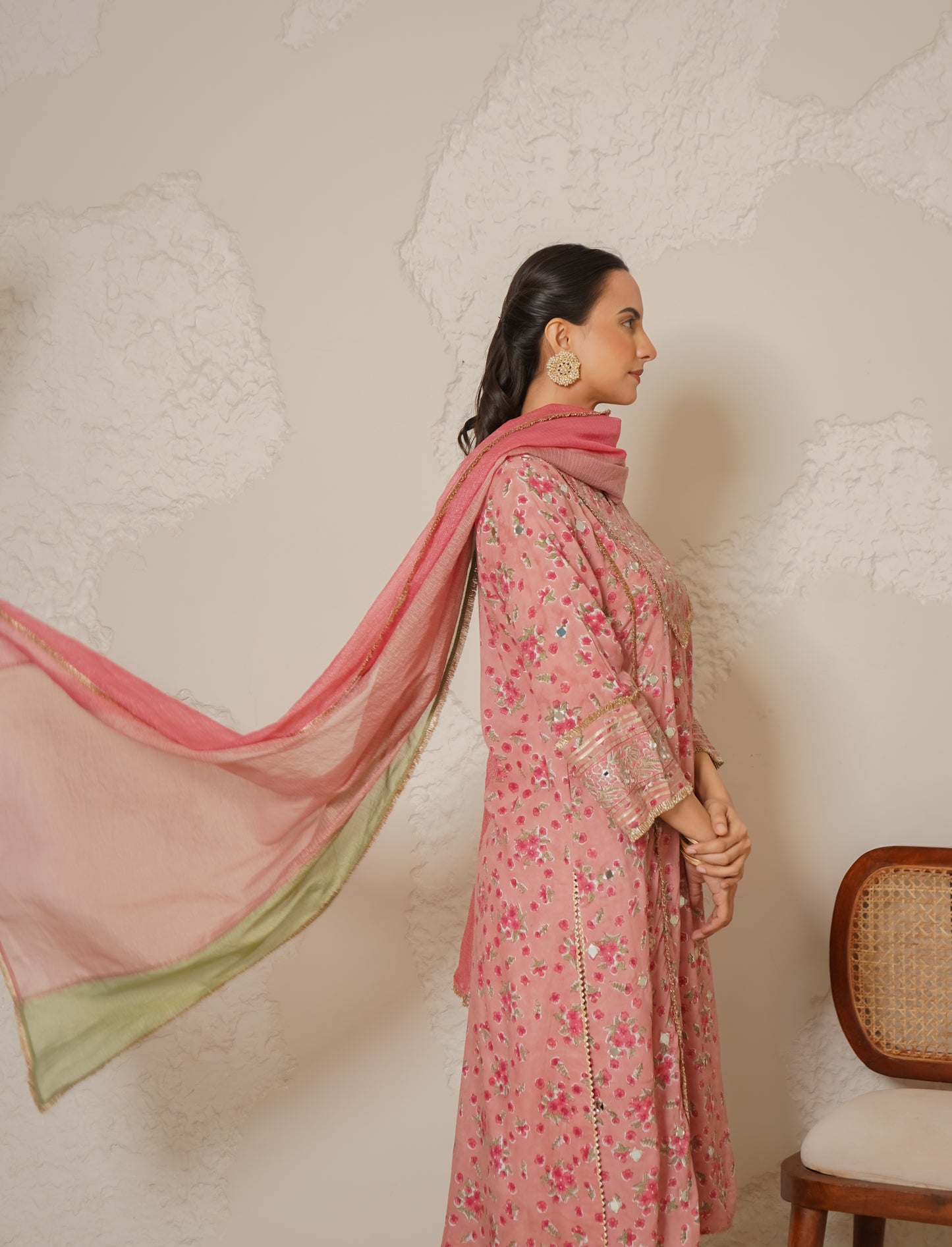 Aaina-Pink