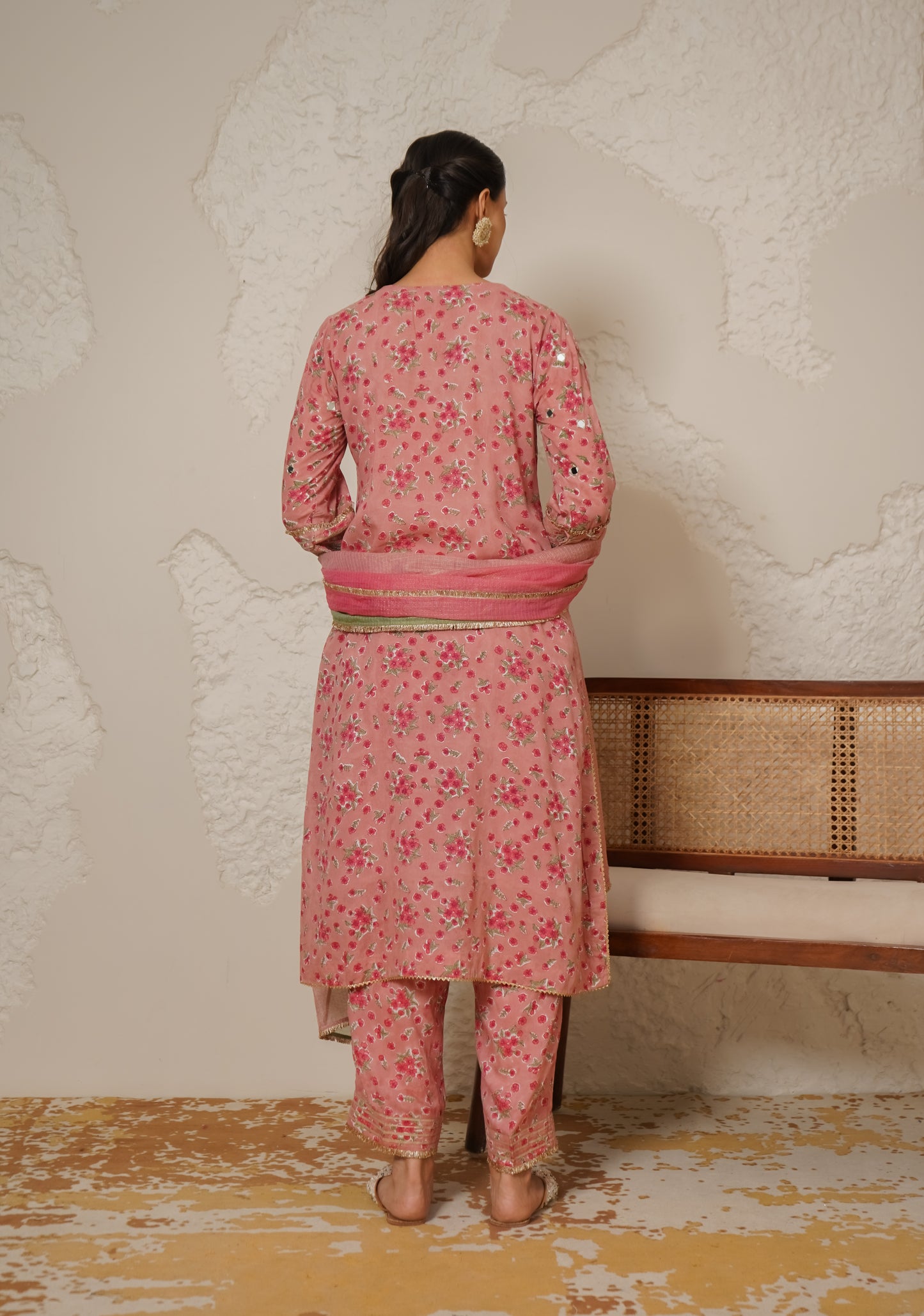 Aaina-Pink