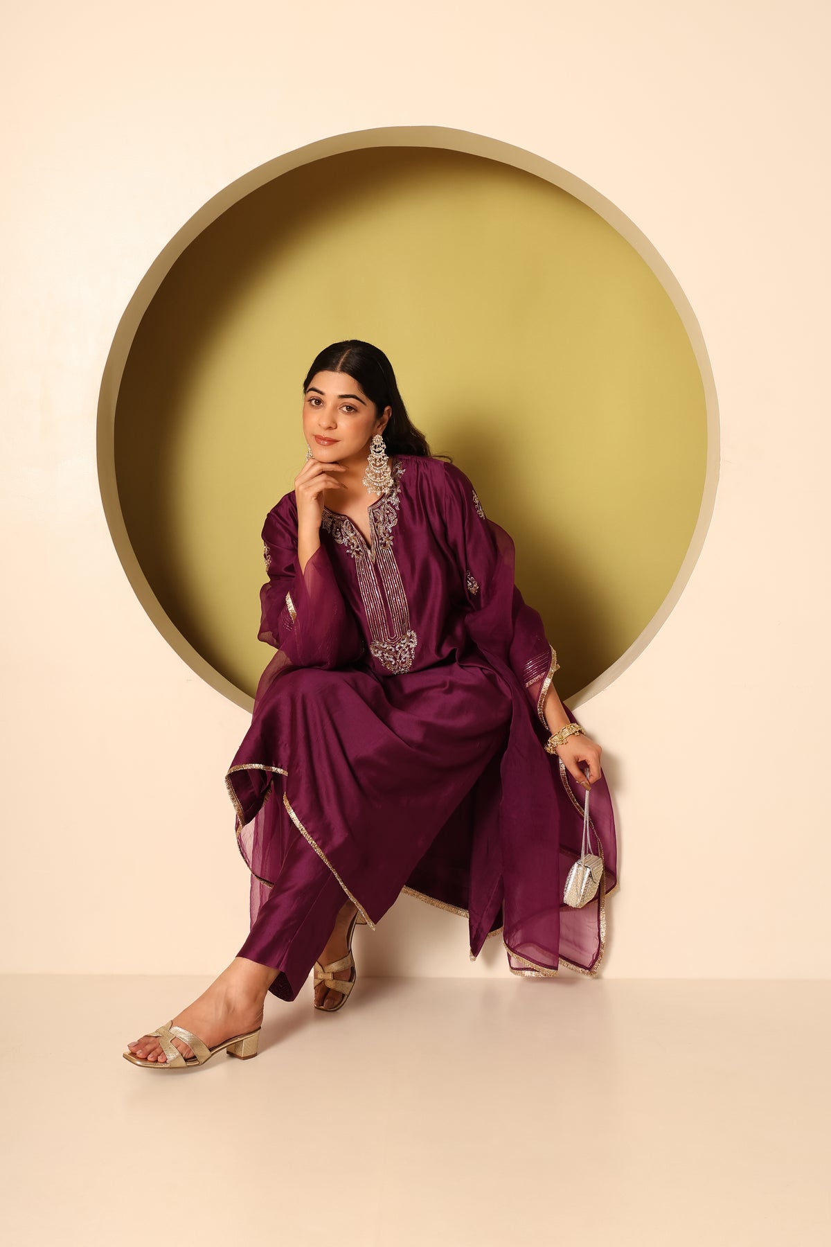 Mahi- Purple chanderi silk Kurta, pants and organza silk Dupatta Set